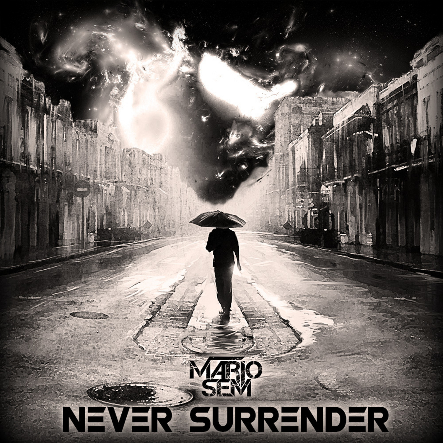 Never Surrender (Original Mix)