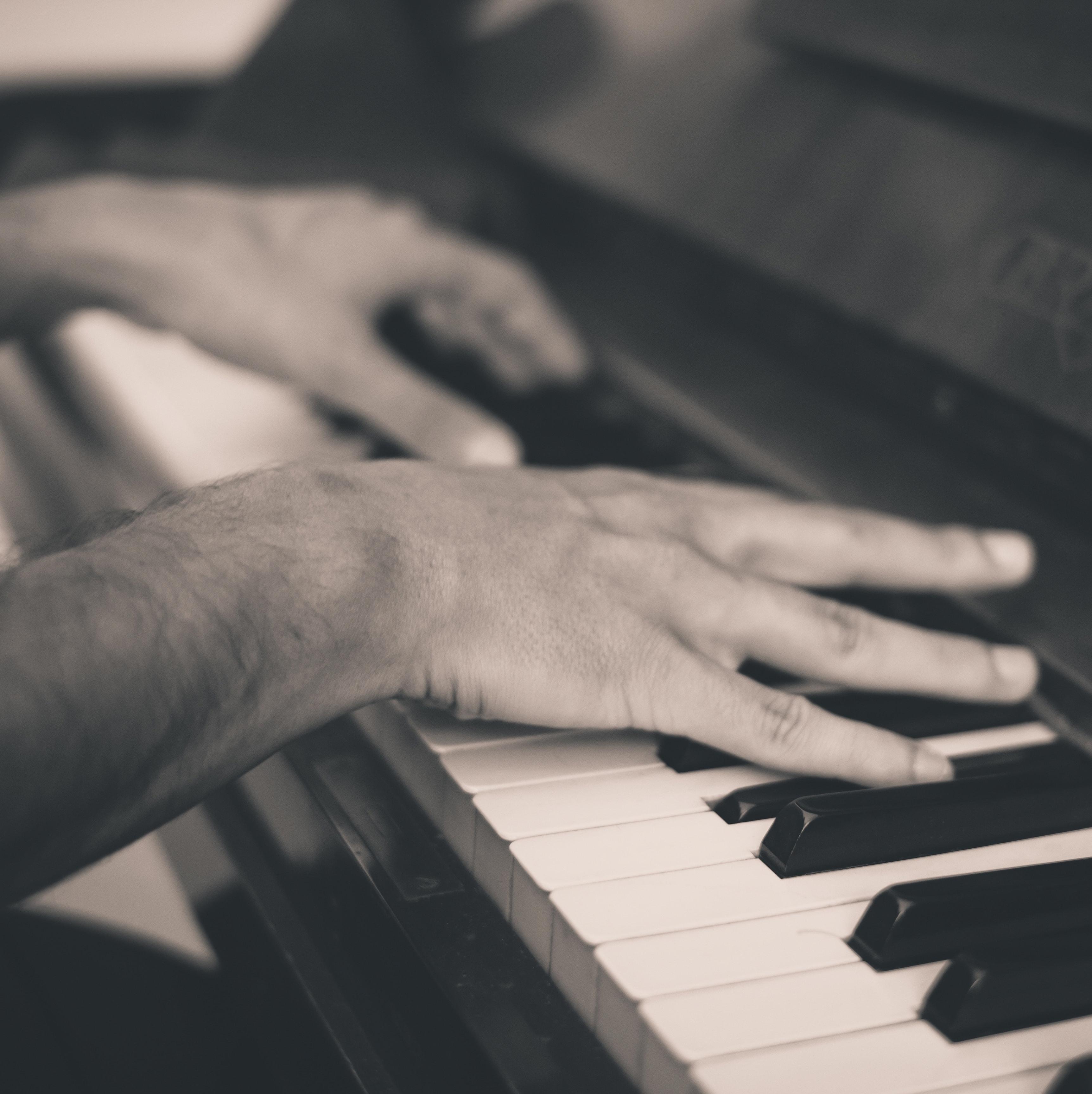 30 Unforgettable Piano Melodies for Productive Study and Ultimate Deep Focus
