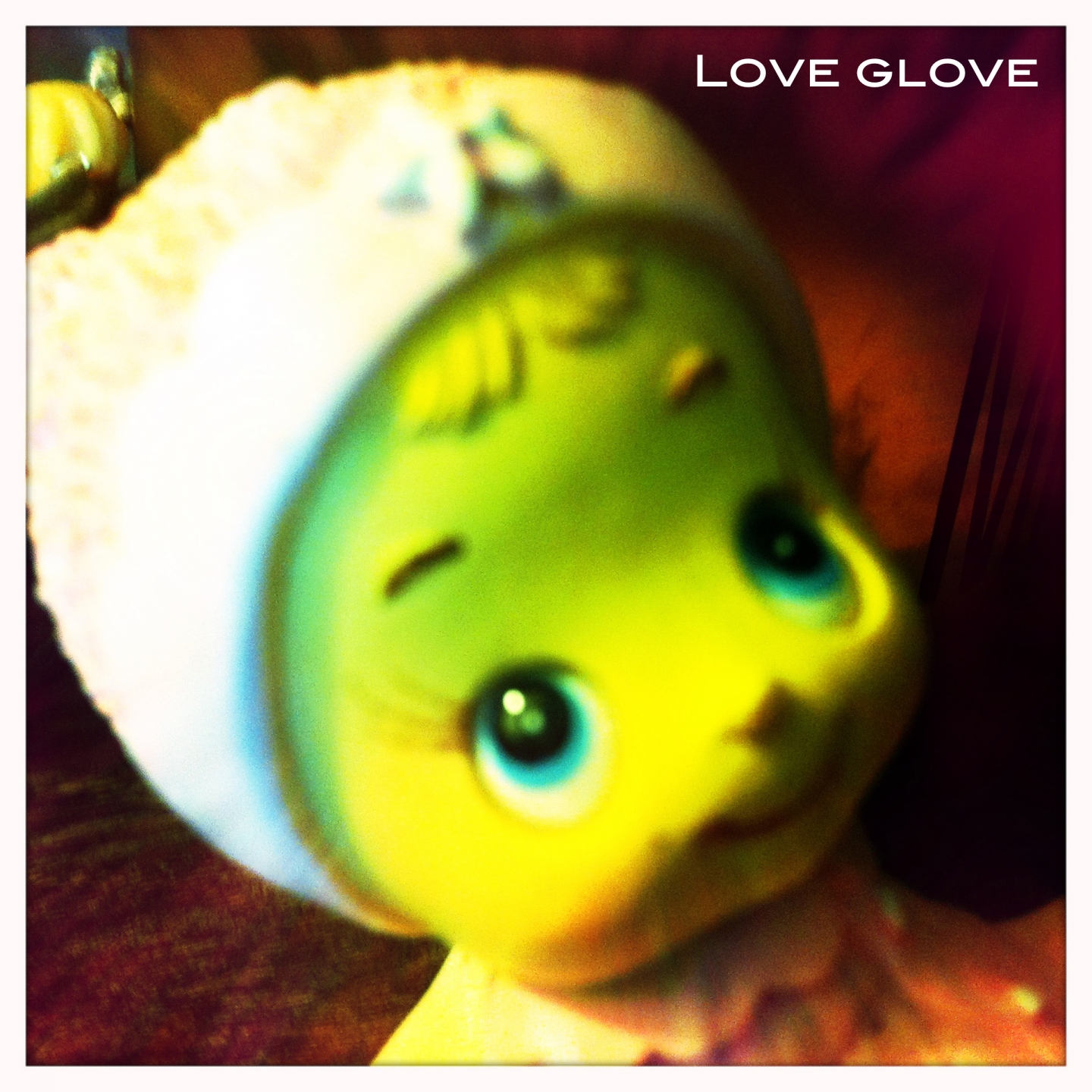 Love Glove