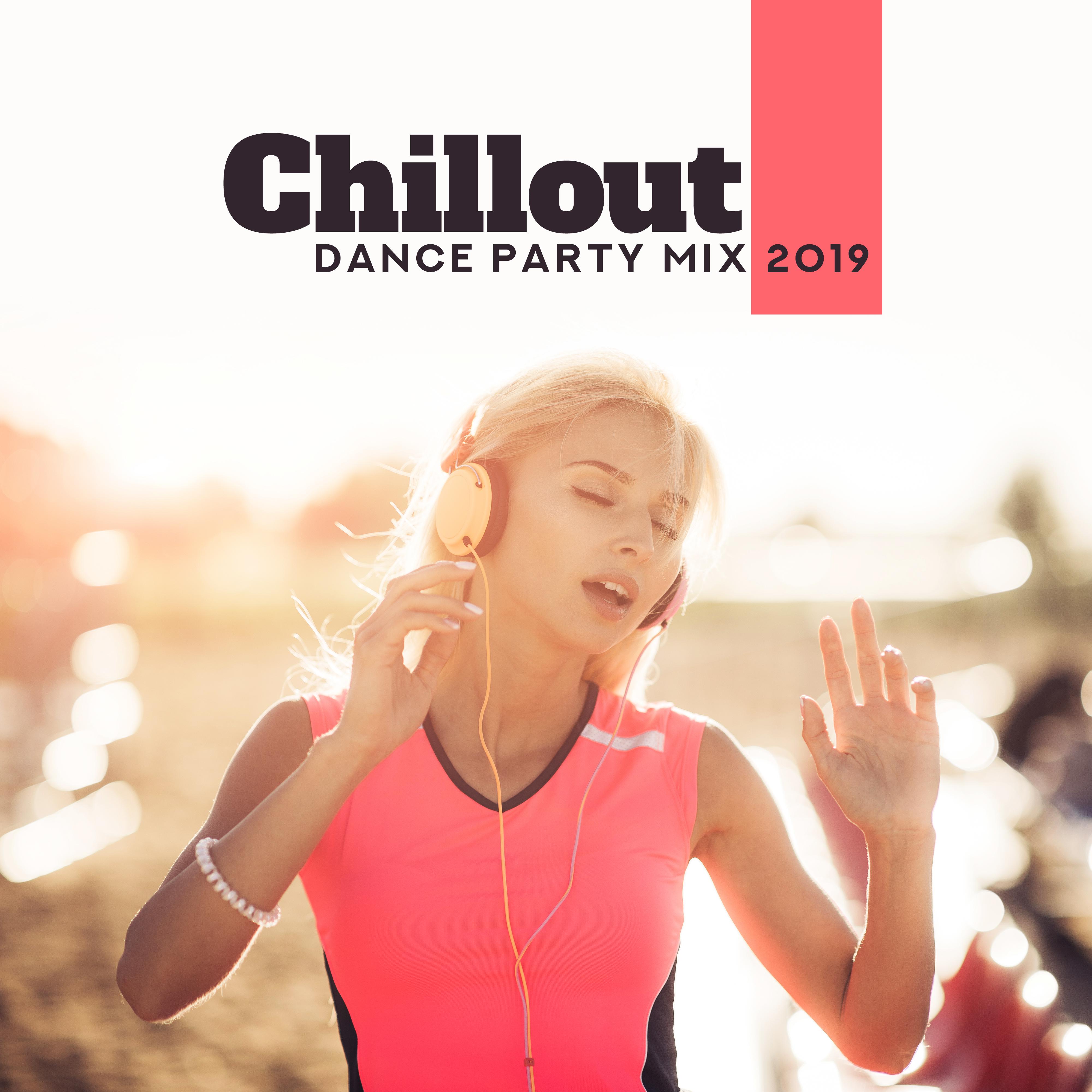 Chillout Dance Party Mix 2019  15 Hot Electronic Tunes for Evening Party, Energetic Progressive, Deep  Chill Music, Beach  Poolside Relaxing Songs