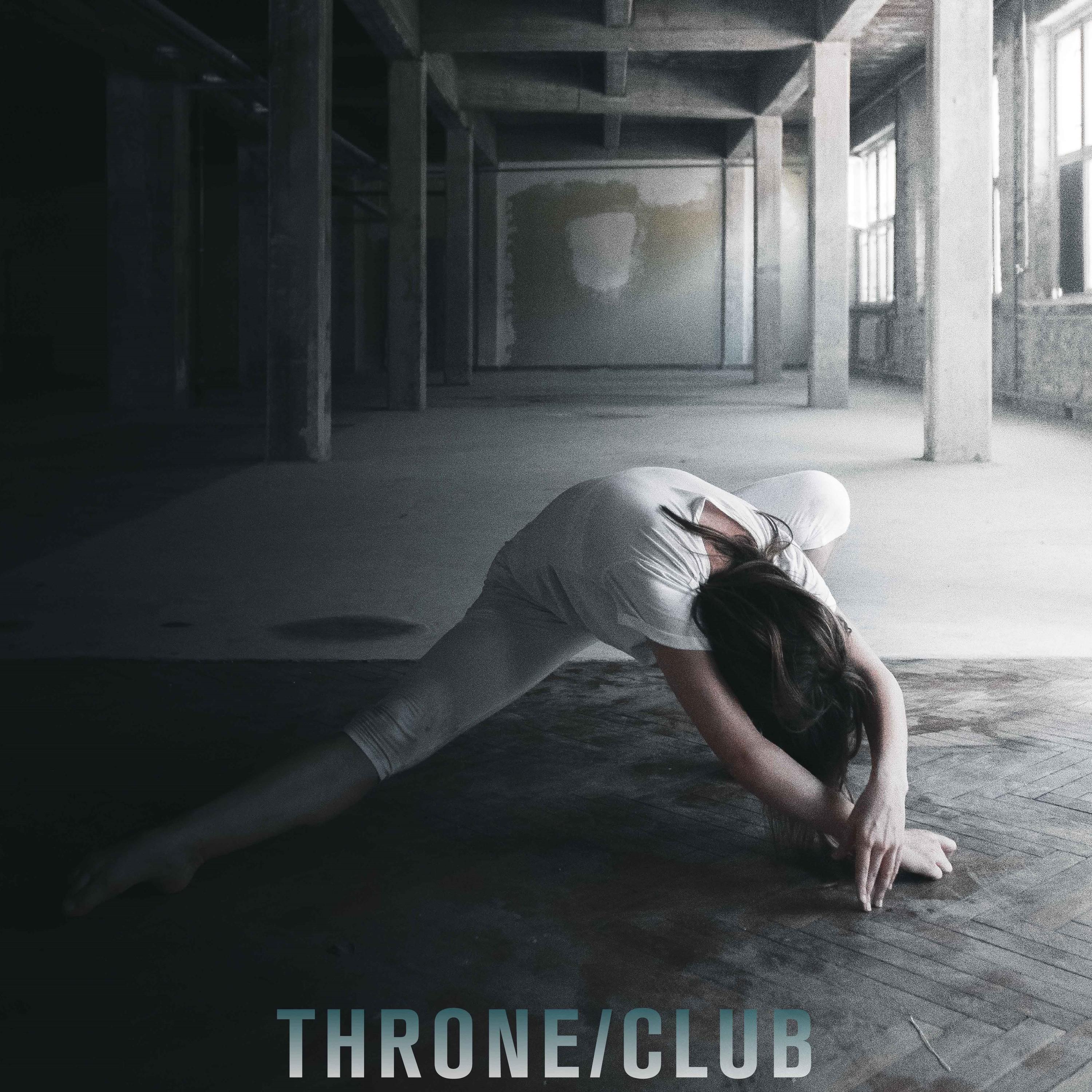 Throne / Club