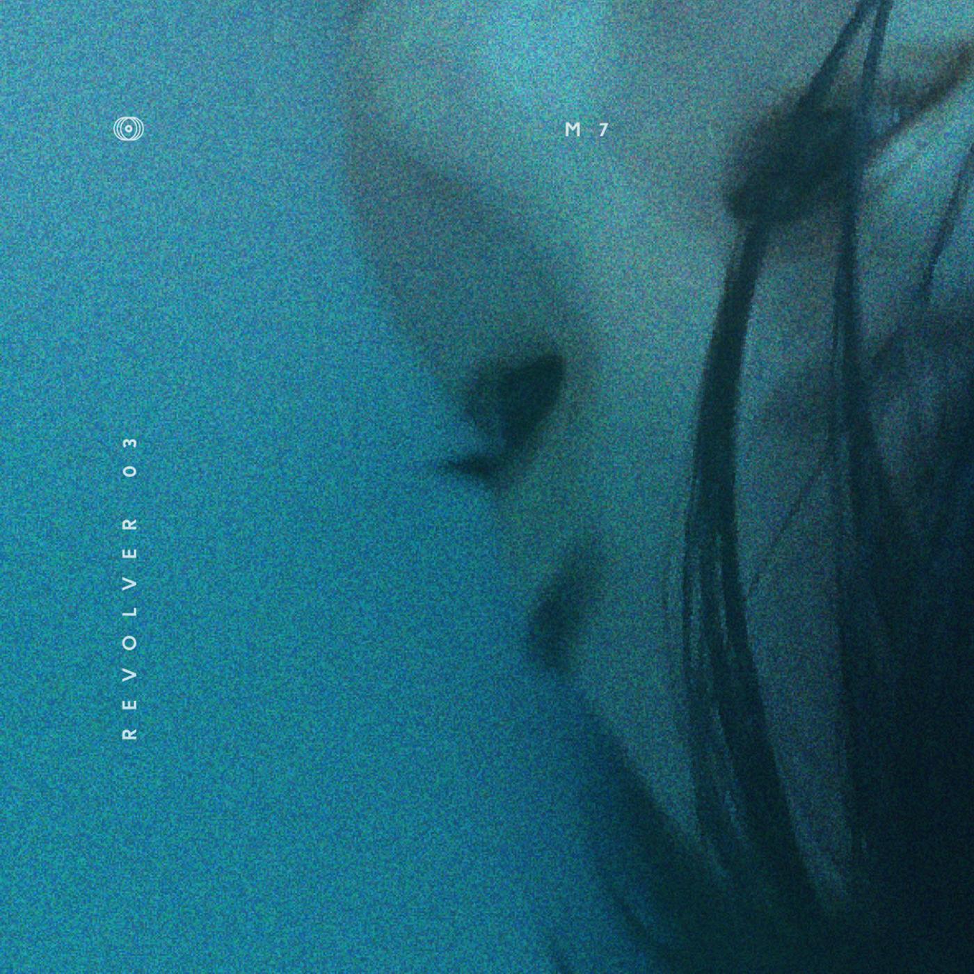 Revolver 03