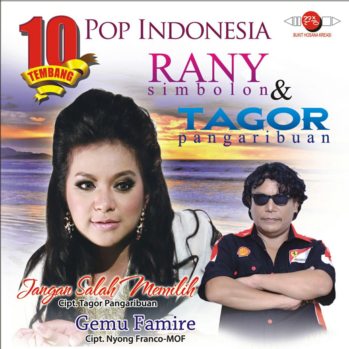 Dipersimpangan Jalan