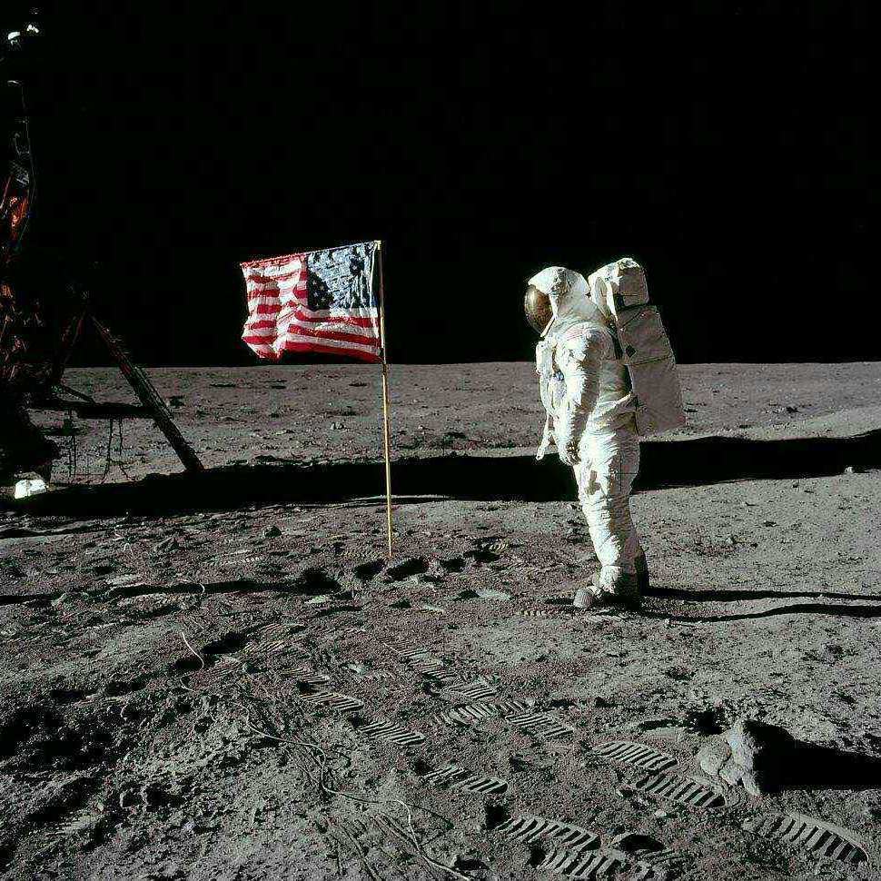 moon fall